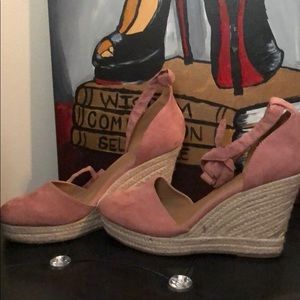 Wedge sandals